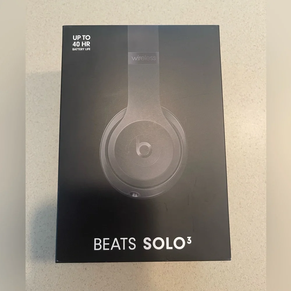 Beats Solo 3 - Picture 2 of 2